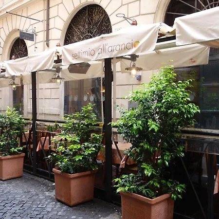 Apartamento Borghese 42 *